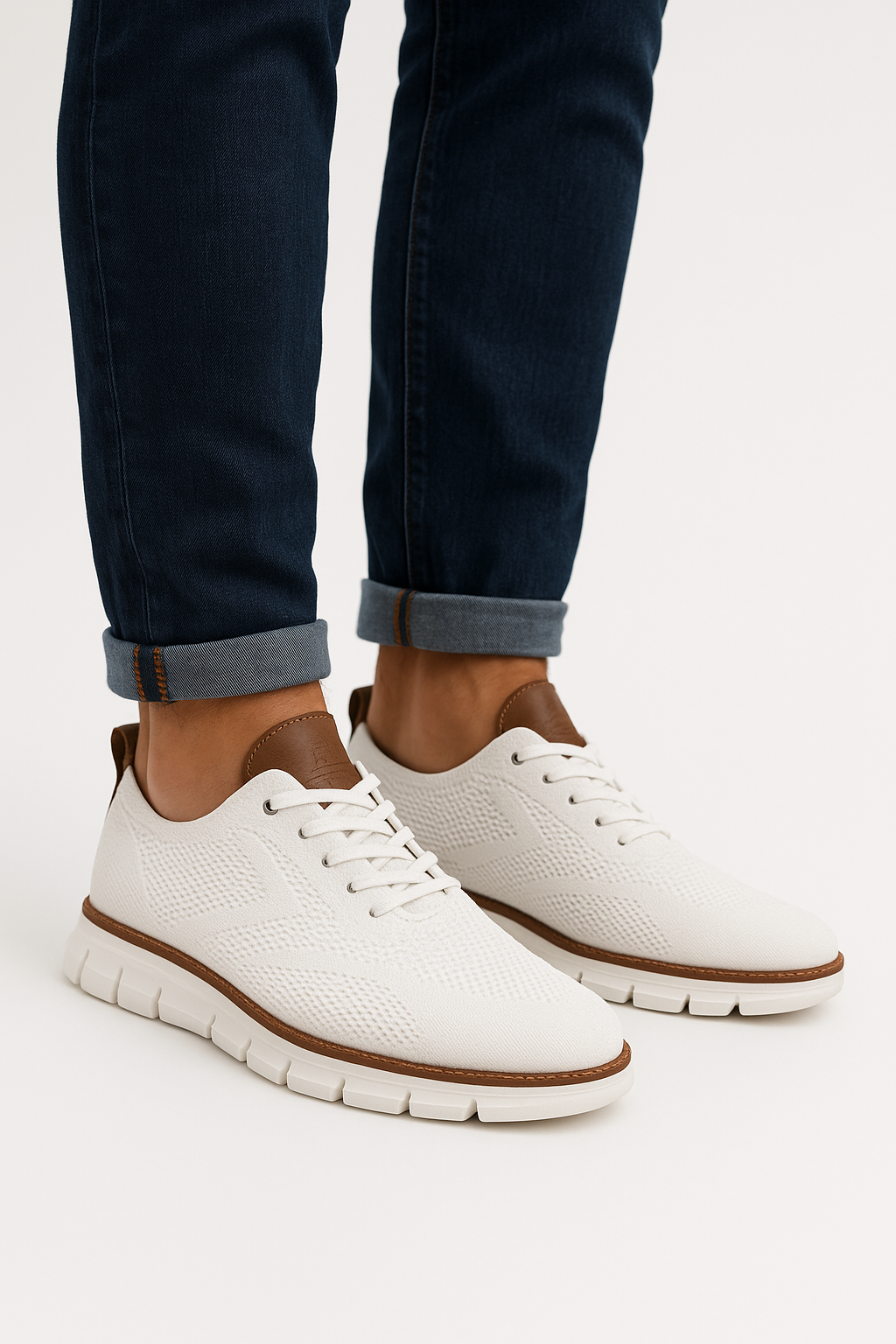 Canvas Mesh Sneakers – Light Form, Everyday Motion